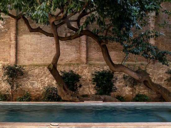 Χαλί Tres Stripes Black Outdoor  Nanimarquina-Elisa Padron 200X300cm