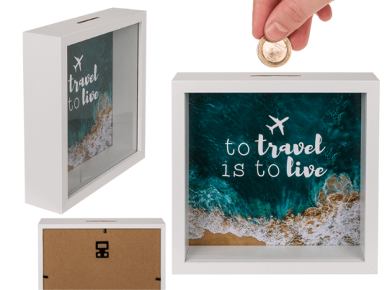 Κουμπαράς To Travel Is To Live ξύλινης κατασκευής με μπροστινό τζάμι, 20 x 20 εκ.