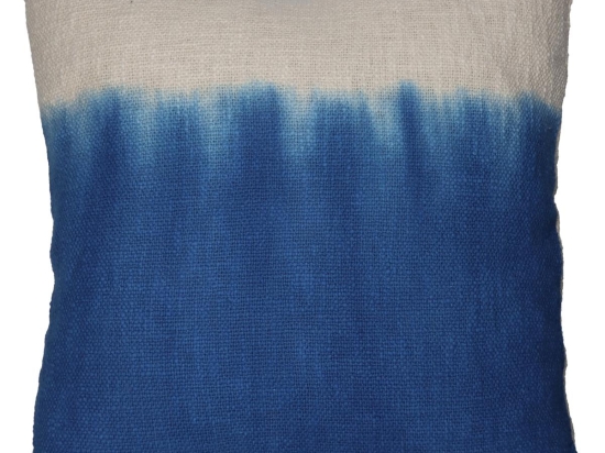 ΜΑΞΙΛΑΡΙ ARTELIBRE DIP DYE ΜΠΛΕ ΒΑΜΒΑΚΕΡΟ 45X45CM