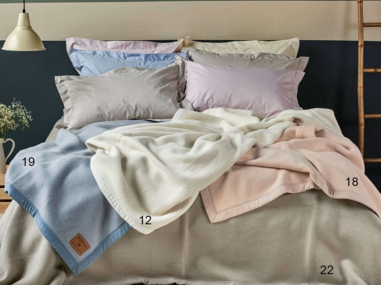 Κουβέρτα Mythos 22 Taupe Kentia Υπέρδιπλο 220x240cm Μαλλί-Ακρυλικό