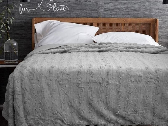 Bonsai Home Κουβέρτα Γούνινη/Βελούδινη Super Soft Μονή 160×220 – Luxury Rabbit Fur Κρεμ