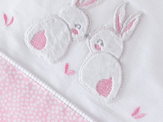 Rabbitty ροζ σετ σεντόνια βρεφικά τριών τεμαχίων με κέντημα 100x160 εκ