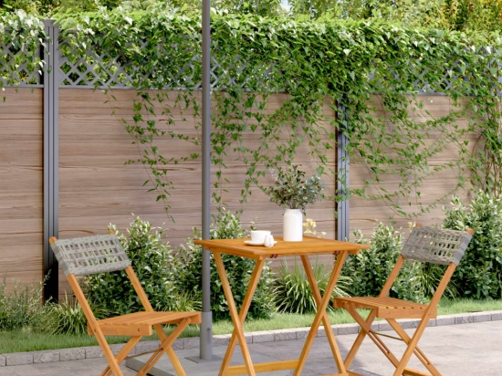 Σετ Bistro με τραπεζάκι και καρέκλες με ξύλινο σκελετό και επένδυση από ρατάν σε γκρι απόχρωση τριών τεμαχίων