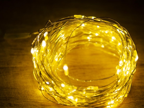 100 Led λαμπάκια flashing μπαταρίας ή ρεύματος με χρονοδιακόπτη με ασημί καλώδιο και θερμό λευκό φως 10μ