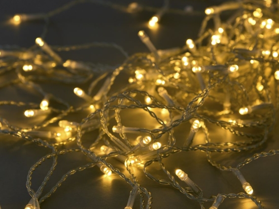 900 Led λαμπάκια IP44 κουρτίνα με διάφανο καλώδιο και θερμό λευκό φως 3x3 μ