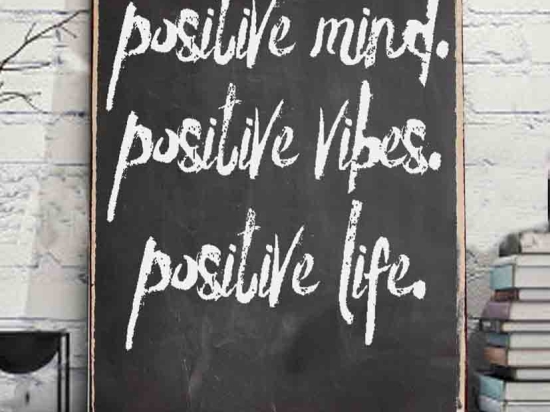 Positive thinking positive life vintage ξύλινο πινακάκι