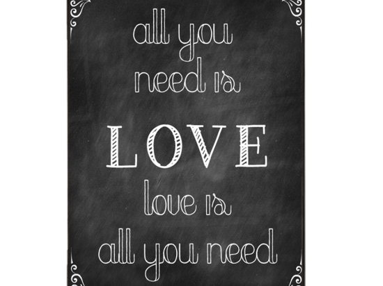 All you need Is love vintage ξύλινο πινακάκι