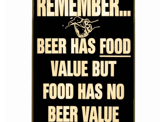 Beer has food value vintage ξύλινος χειροποίητος πίνακας
