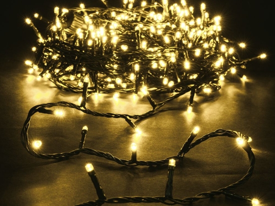 500 Led λαμπάκια IP44 με πρόγραμμα πράσινο καλώδιο και θερμό λευκό φως 15μ