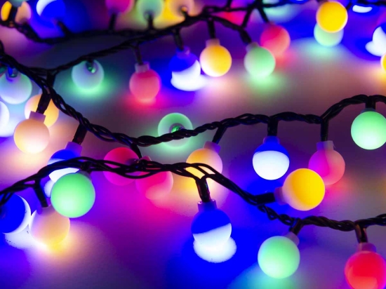 100 Led λαμπάκια caps αδιάβροχα IP44 με επεκτεινόμενο πράσινο καλώδιο και πολύχρωμο φως 5.5μ