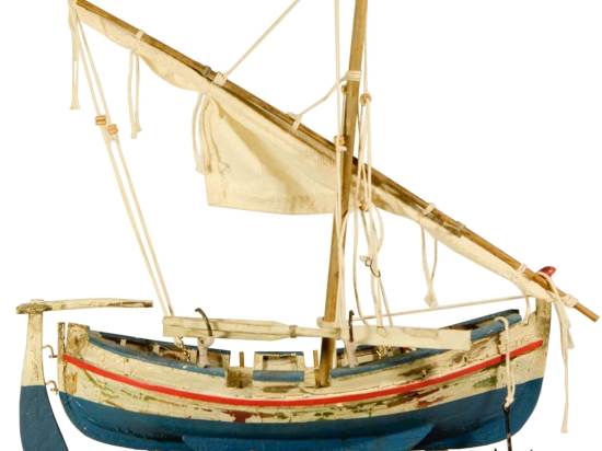 Διακοσμητική βάρκα με πανιά σε βάση 30x13x30 εκ