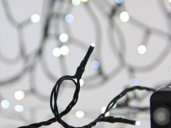 ΣΕΙΡΑ 300 LED 3MM AΝΑ 5CM 31V ΜΕ ΠΡΟΓΡΑΜΜΑ ΠΡΑΣΙΝΟ ΚΑΛΩΔΙΟ ΨΥΧΡΟ ΛΕΥΚΟ LED ΙΡ44 - 600-11540 | MAGIC CHRISTMAS