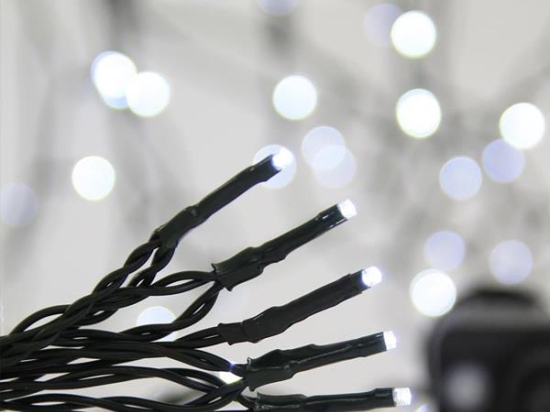 ΣΕΙΡΑ 700 LED 3MM AΝΑ 5CM ΜΕ ΠΡΟΓΡΑΜΜΑ ΨΥΧΡΟ ΛΕΥΚΟ LED ΙΡ44 - 600-11590 | MAGIC CHRISTMAS