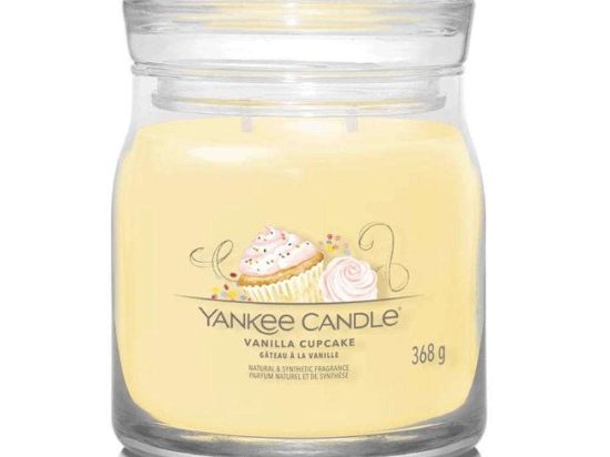 Αρωματικό Κερί Signature Vanilla Cupcake Medium 1630003E 9,3x11,4cm Yellow Yankee Candle