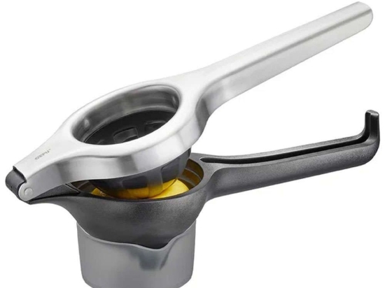 Στίφτης Εσπεριδοειδών Lemon Pro 13971 27x9,7x8,7cm Inox-Black Gefu Ατσάλι,Πλαστικό