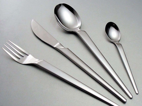 Μαχαιροπίρουνα Σε Βαλίτσα (Σετ 72Τμχ) A-080 00648 Inox Dinox 72 τμχ Ανοξείδωτο Ατσάλι