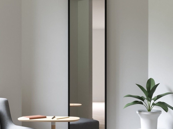 Καθρέπτης Δαπέδου - Τοίχου Leaning 1013215-040 Black Umbra Πλαστικό, Γυαλί