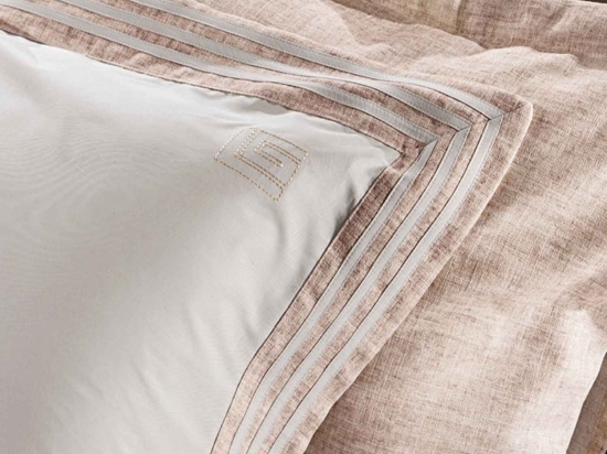 Σεντόνι Celebrity Old Pink Guy Laroche Υπέρδιπλο 240x260cm Χωρίς Λάστιχο 100% Βαμβακοσατέν