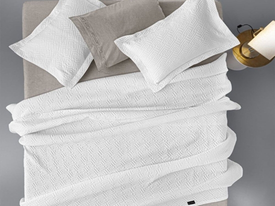 Κουβέρτα Pattern White Guy Laroche Υπέρδιπλo 245x260cm Βαμβάκι-Πολυέστερ