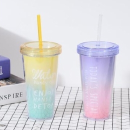 Ποτήρι με καλαμάκι σε 2 χρώματα 380ml