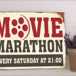 Movie marathon vintage ξύλινος πίνακας