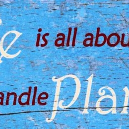 Vintage ξύλινος χειροποίητος πίνακας life is all about how you handle plan b 26x13 εκ