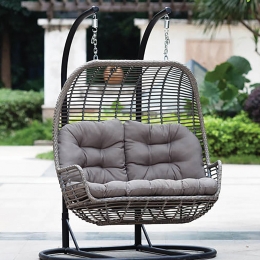 Rattan κουνιστή πολυθρόνα με μεταλλική βάση 175x118x180 εκ