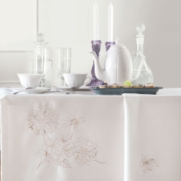 Makis Tselios Home Τραπεζομάντηλο με Κέντημα Lili 140x180εκ.