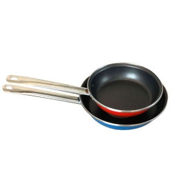 Τηγάνι (Σετ 2Τμχ) 20.21.0723 Enamel Φ20cm Blue & Φ24cm Red Benetton 24cm Ανοξείδωτο Ατσάλι